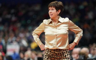 The Complete Salary & Net Worth Detail of Muffet McGraw